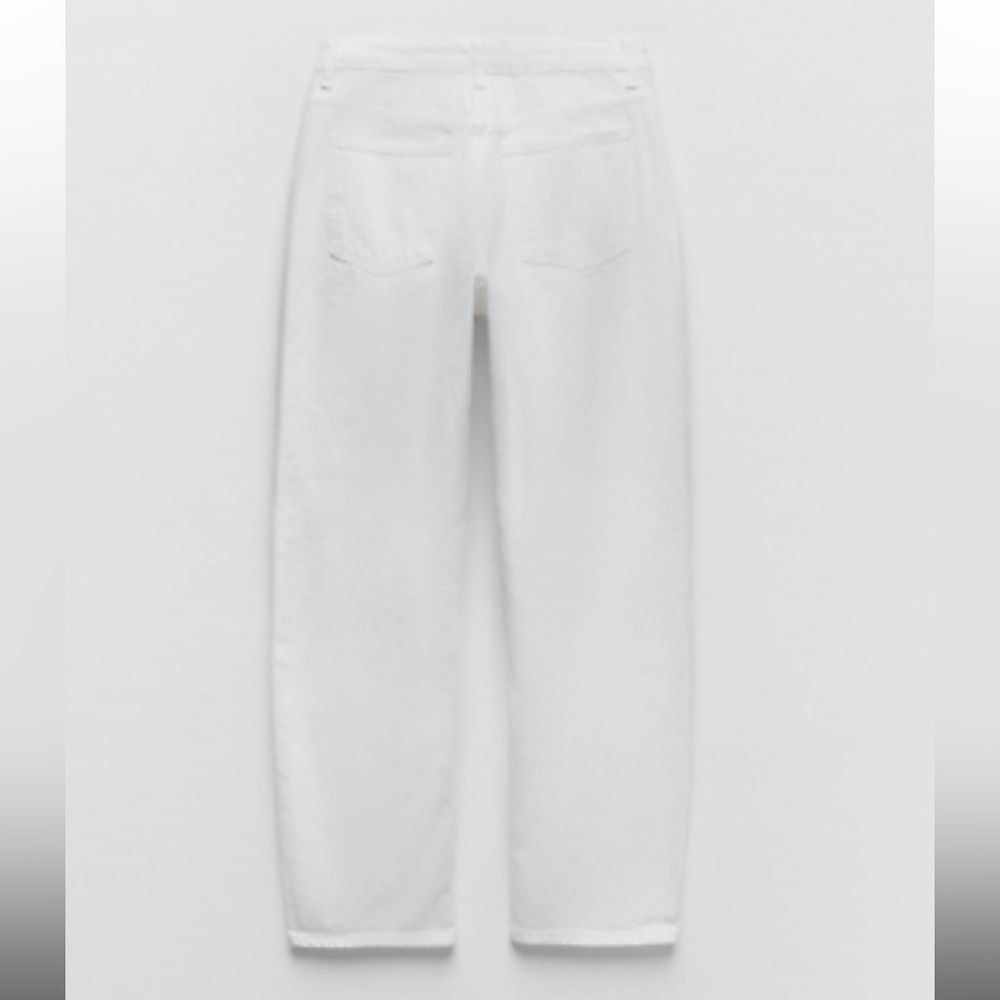 NWT ZARA WOMAN HIGH RISE STRAIGHT
LEG JEANS WHITE - Picture 5 of 9